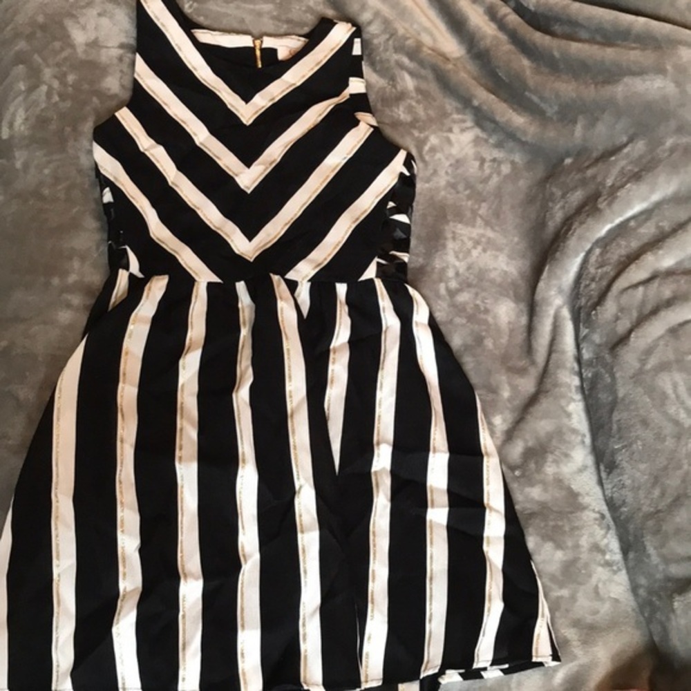 GB girl size 16 black gold white dress‎ P31